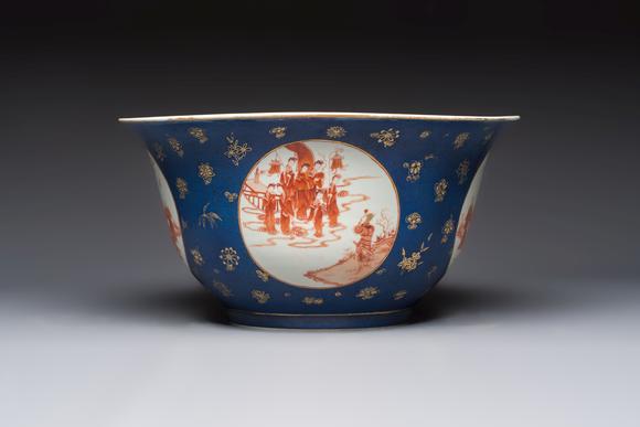 Rob Michiels AuctionsA large Chinese iron-red and gilt-decorated powder-blue-ground bowl with narrative design, 19th C.