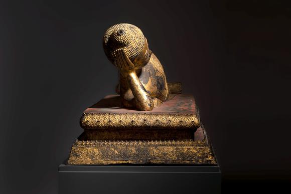 Rob Michiels AuctionsAn exceptional and large gilt-lacquered bronze figure of the reclining Parinirvana Buddha, Thailand, 18th C.