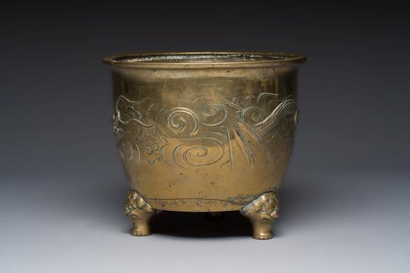 Rob Michiels AuctionsA large Chinese bronze 'Dragon' tripod censer, 19th C.