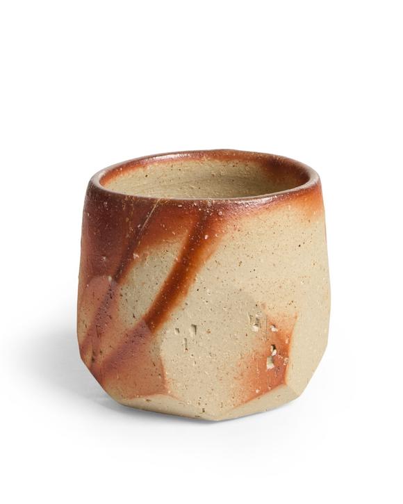 RoseberysKoichiro Isezaki (b.1974)?

Faceted yunomi, circa 2020?

