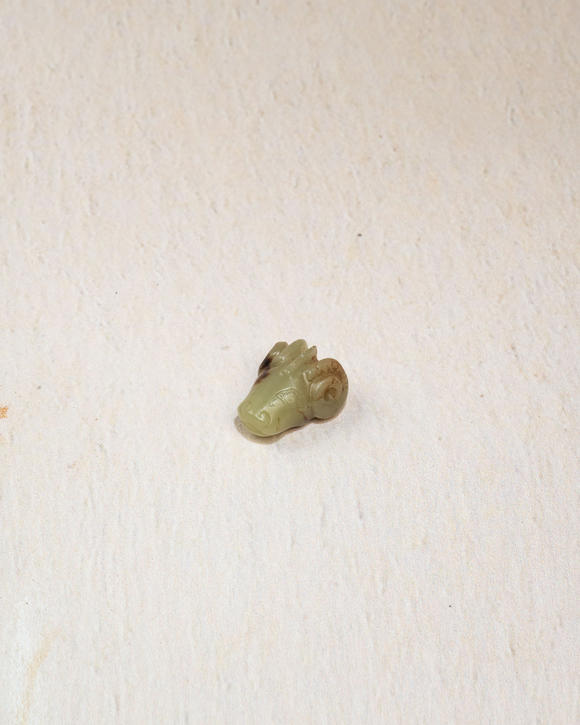 允臧齋商  玉羊首