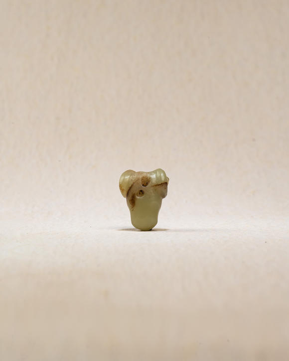 允臧齋商  玉羊首
