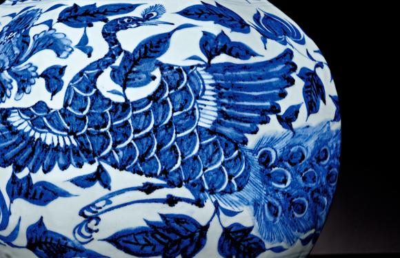 中古陶元 青花孔雀牡丹紋八方葫蘆瓶