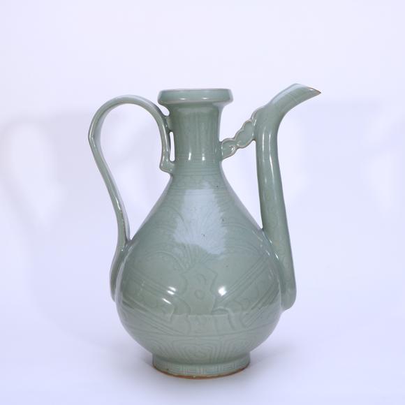 春和美術(shù)元 龍泉窯青釉劃花執(zhí)壺