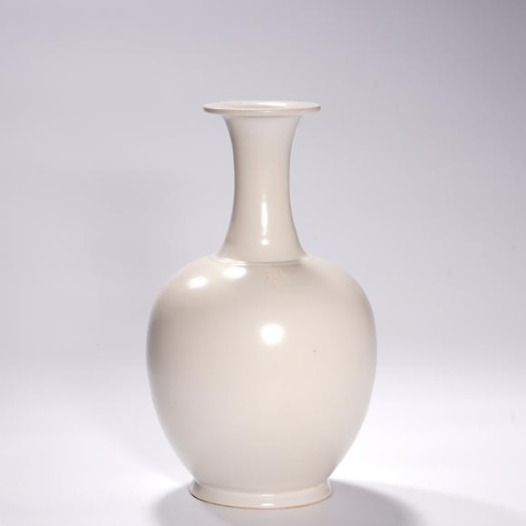 春和美術(shù)宋 邢窯白釉長頸瓶