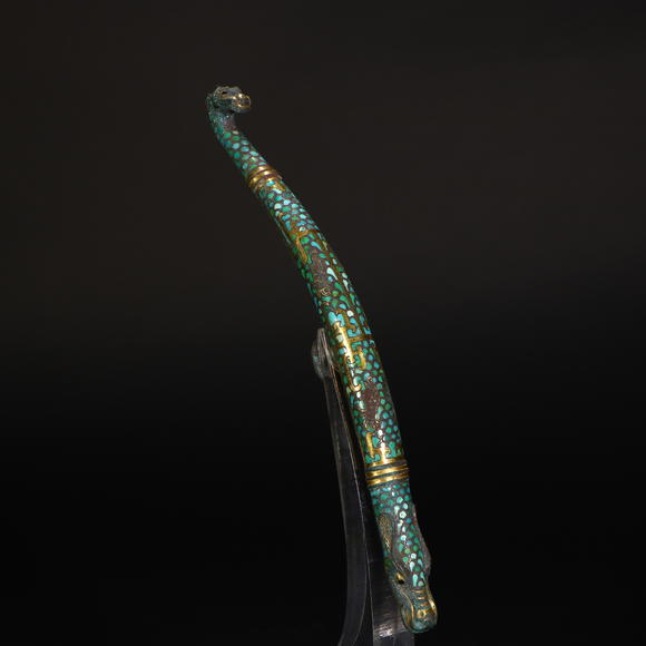 春和美術(shù)戰(zhàn)國(guó) 銅錯(cuò)金銀嵌綠松石龍首帶鉤