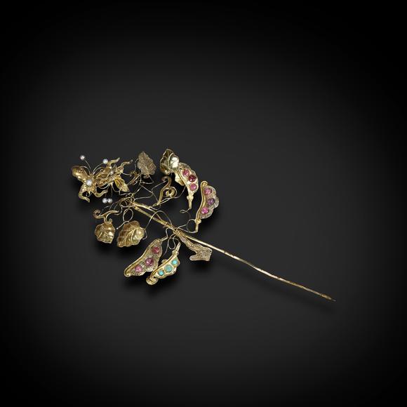 春和美術(shù)鎏金花葉蝴蝶發(fā)簪
