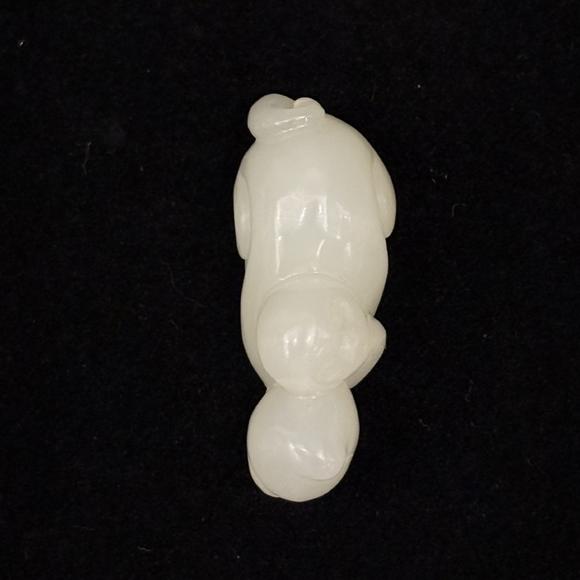 南京十竹齋白玉猴桃掛件