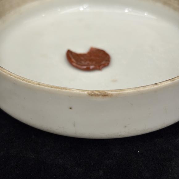 南京十竹齋粉彩人物紋蓋缸兩件