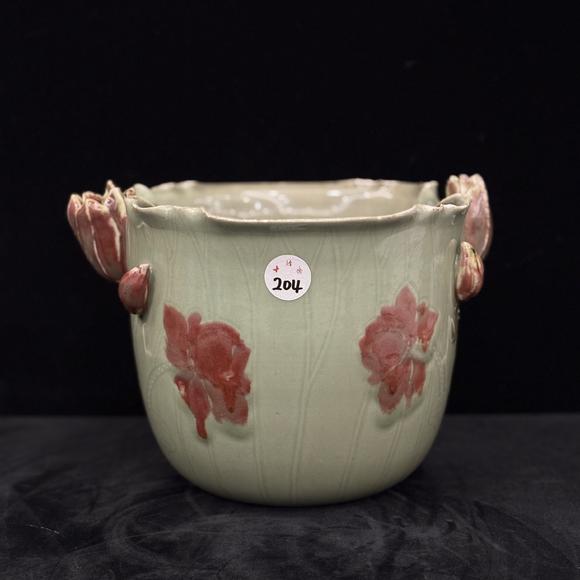 南京十竹齋青釉釉里紅荷花式卷缸