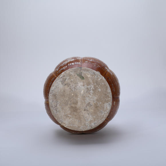 萬領(lǐng)國際遼 黃釉刻花鳳首執(zhí)壺