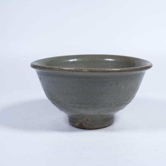 弘楊株式會(huì)社龍泉窯碗