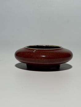 Lavabo plat à gla?age rouge flammé intérieur craquelé, 18–19 siècle