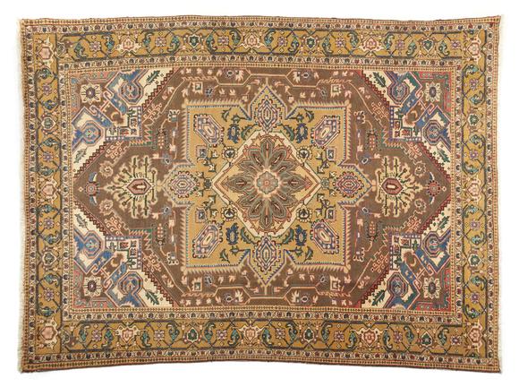 VERITAS Art AuctioneersA Mahal rug, Iran