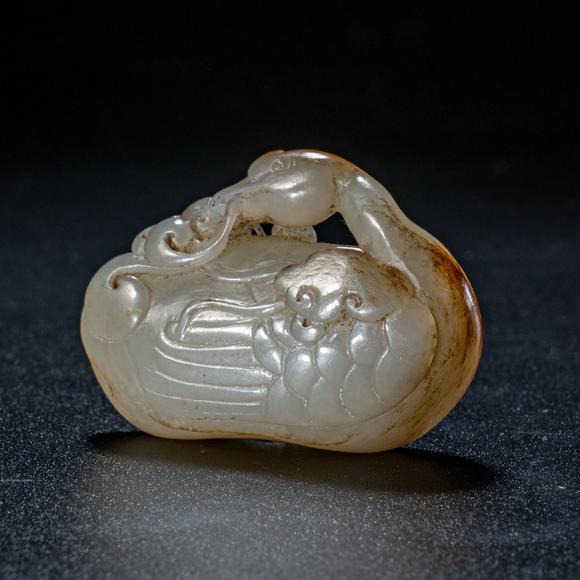 大阪國際明 白玉雕刻鳥