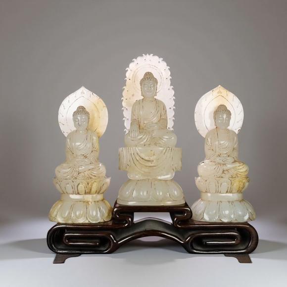東京蕓術(shù)|2026東京蕓術(shù)競(jìng)売春季藝術(shù)品拍賣(mài)會(huì)明 和田玉三佛