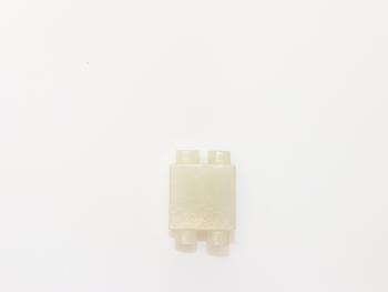 白玉雙孔幣