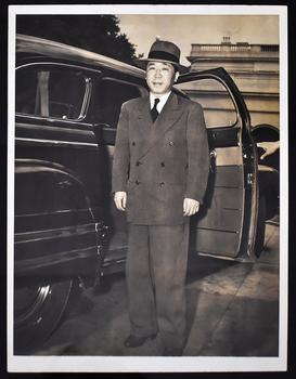 WEI DAOMING, PORTRAIT PHOTOGRAPH