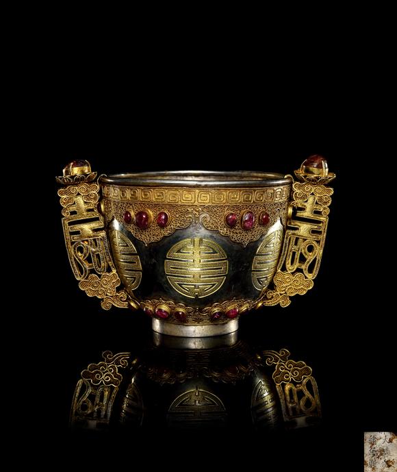 華藝國(guó)際|華藝2026春季拍賣(mài)會(huì)清光緒  銀鎏金累絲嵌寶石壽字紋雙耳杯