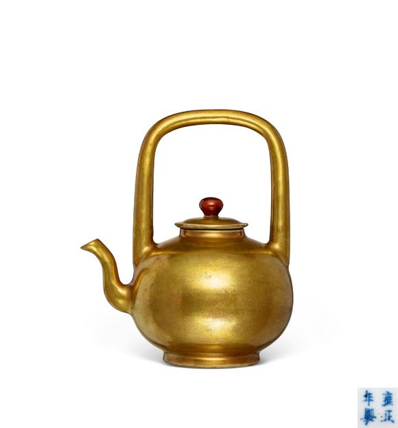 華藝國際|華藝2026春季拍賣會(huì)清雍正  金釉提梁壺