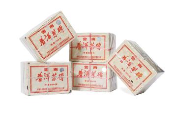 九十年代昆明茶廠鐳射標(biāo)7581磚（油光紙）