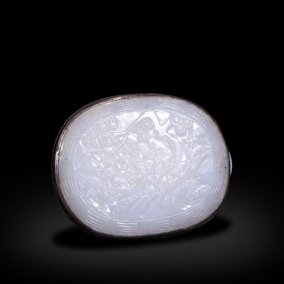 鐮倉美術(shù)清 和田白玉雕松鹿延年紋帶扣