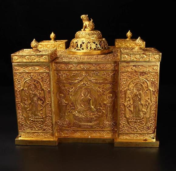 東京蕓術(shù)銅鎏金手工鏨刻佛經(jīng)