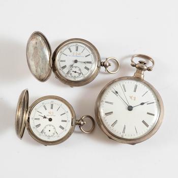 Three Chinese Export Silver Pocket Watches, 中國(guó)外銷(xiāo)懷表一組三件