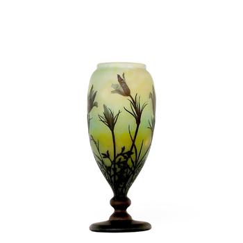 Daum Frères Nancy Vase