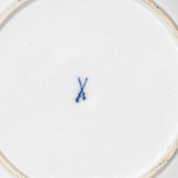 A large plate from the dinner service for Field Marshal Burchard Christoph von Münnich.
