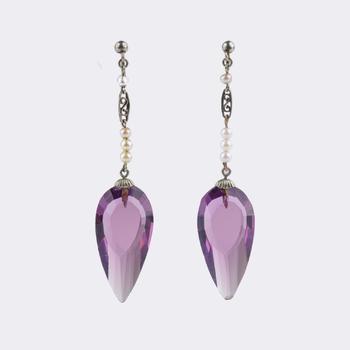 Pair of Art-déco Amethyst Earpendants.