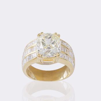 High-quality solitaire diamond ring.