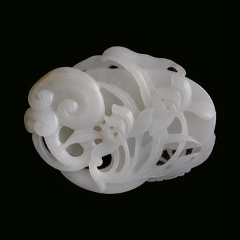 十八世紀(jì) 白玉雕靈芝蝙蝠佩  A Chinese carved white jade 'lingzhi and bat' pendant