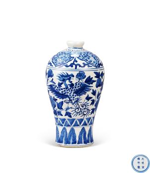 明宣德 青花鳳穿牡丹紋梅瓶