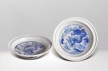 清  青花海龍紋小碟一對(duì)