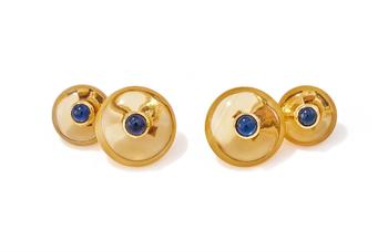A PAIR OF CITRINE AND SAPPHIRE CUFFLINKS
