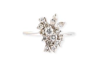 DIAMANT CLUSTER RING