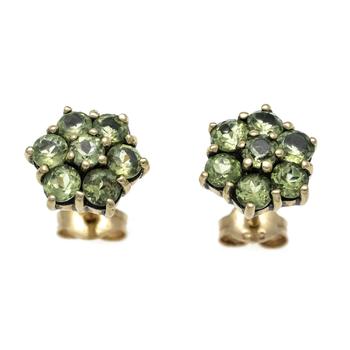 Peridot flower clip-on earrings GG