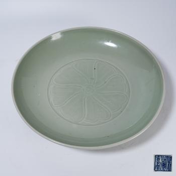 粉青釉大盤(pán)