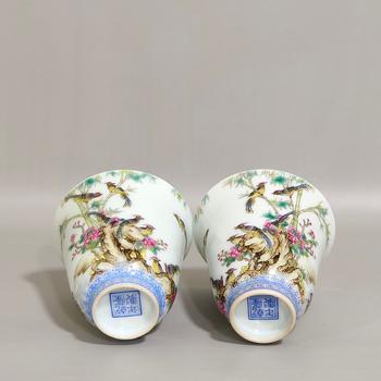 琺瑯彩花鳥題詩鈴鐺杯