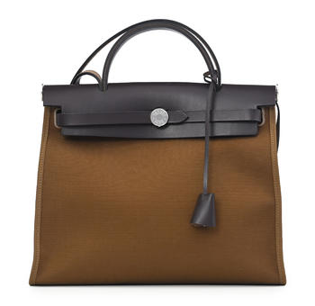 Hermès, sac Herbag Zip 31 en cuir Hunter marron et toile officier ébène, 2019, tirette, clochette, 2 clefs et cadenas