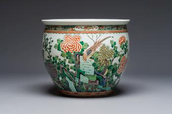 A Chinese famille verte 'Birds among Flowering Branches' fish bowl or jardinière, 19th C.