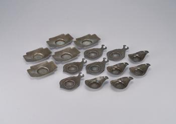 錫製葉形茶托15枚