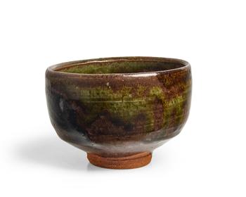 Gen Murata (1904-1988)?

Chawan, circa 1970?
Stoneware w