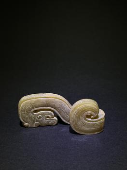 戰(zhàn)國 青玉立體玉龍