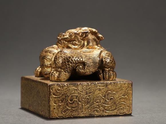 清铜鎏金龙钮印章