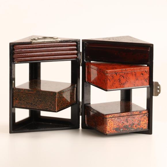 日本四国拍卖镀金 重箱