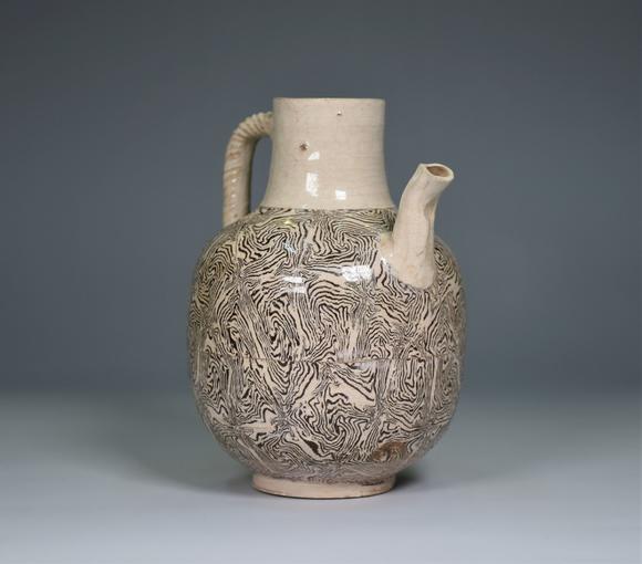 宋代当阳峪窑绞胎执壶