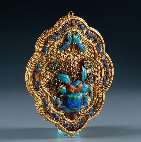 鎏金掐丝镶嵌牌饰