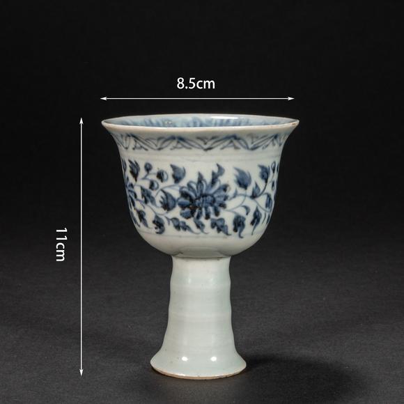 元代青花高足杯